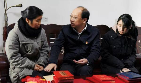 痛心！抚州这个村的第一书记倒在脱贫攻坚一线，省委常委、组织部长赵爱明专门作出批示