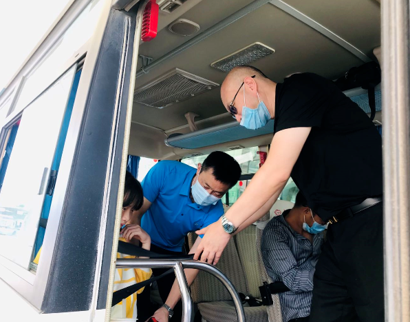 上饶汽运领导靠前指挥,督导国庆期间安全生产