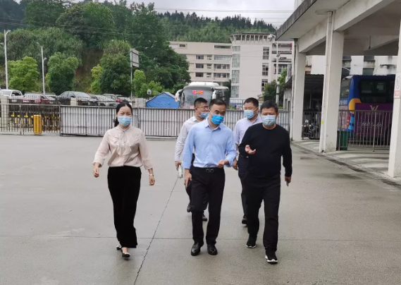 刘磊到抚州CQ9电子_官网宜黄分公司调研指导