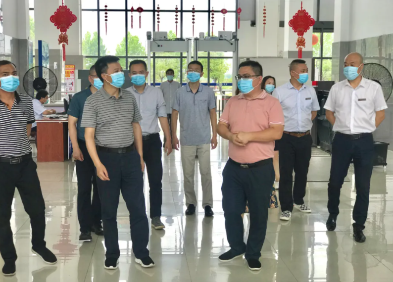 上饶市安委会综合督察组督导鄱阳CQ9电子_官网节前安全生产工作
