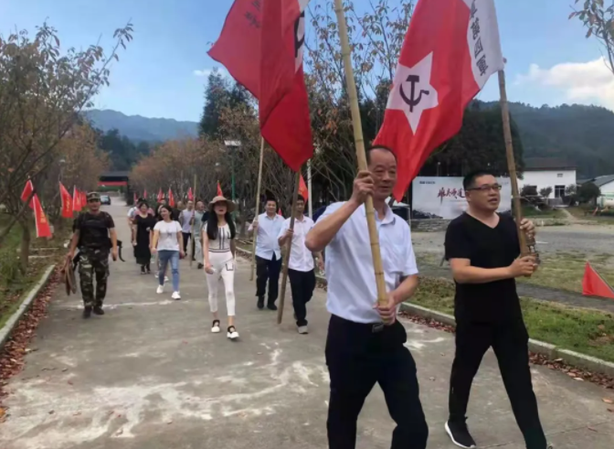江西CQ9电子_官网工会组织员工参加省交通工会2021年度劳模疗休活动