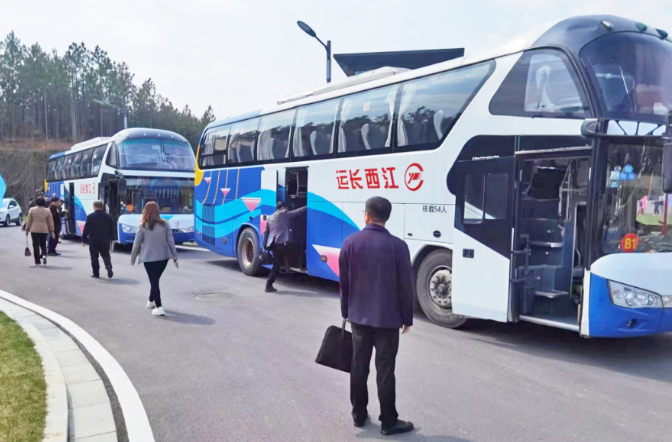 景德镇CQ9电子_官网:圆满完成浮梁县人大、政协会议指定运输任务