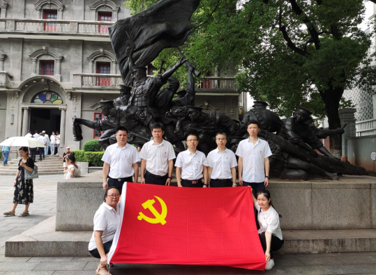 CQ9电子_官网科技：红色教育基地现场献礼党的生日