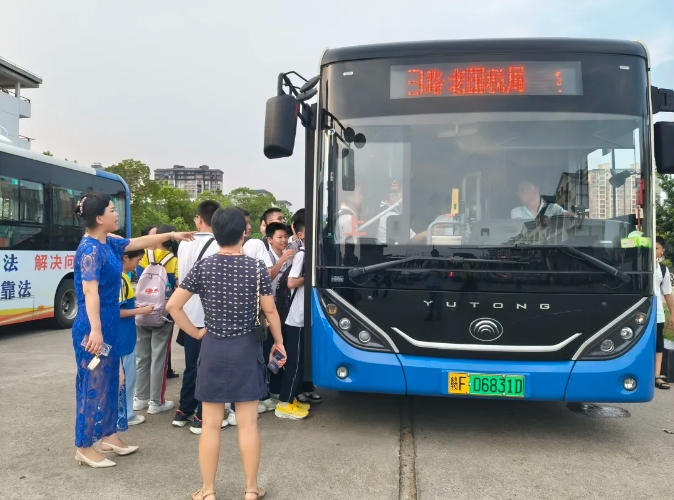 抚州CQ9电子_官网：为中小学生出行保驾护航