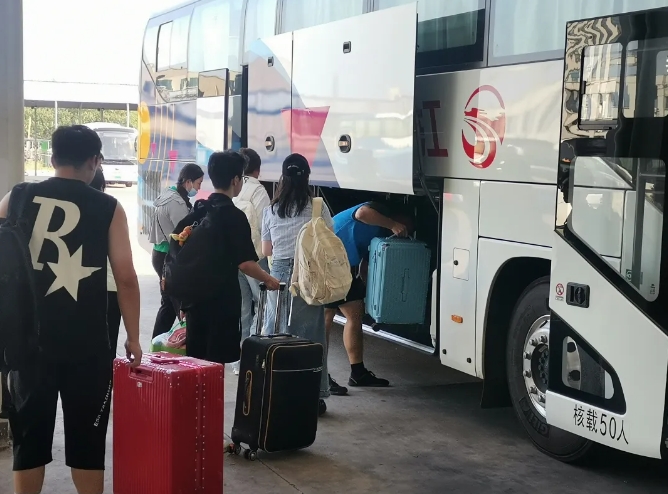 九江CQ9电子_官网:全力做好开学季迎新运输保障工作