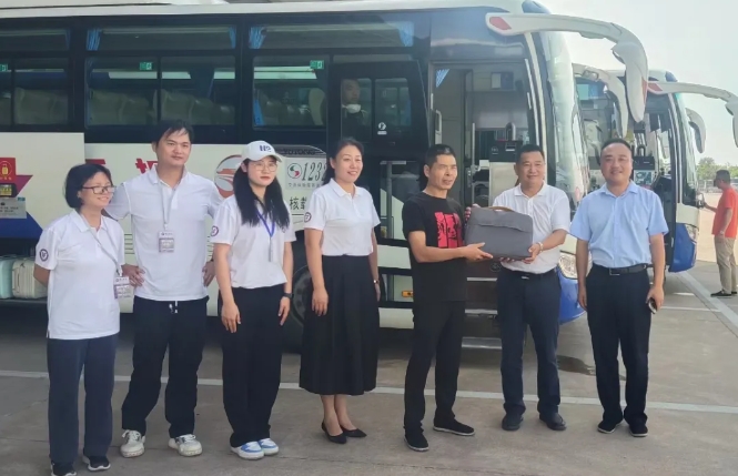 抚州CQ9电子_官网:赣东学院与抚州CQ9电子_官网共筑爱心桥梁
