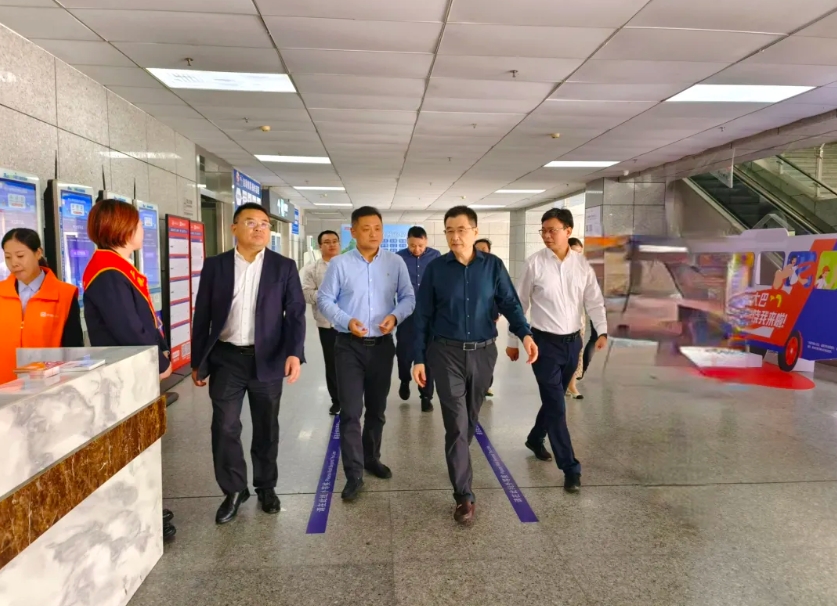 上饶汽运：省综合交通运输事业发展中心领导调研上饶汽运站点巴士运营情况