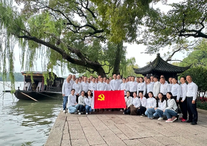 吉安公司：开展“三山两湖”红色专线培训学习活动