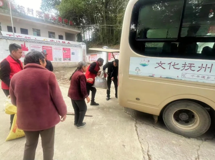 抚州CQ9电子_官网:广昌至驿前城乡公交延伸至麻坑村 破解村民“出行难”