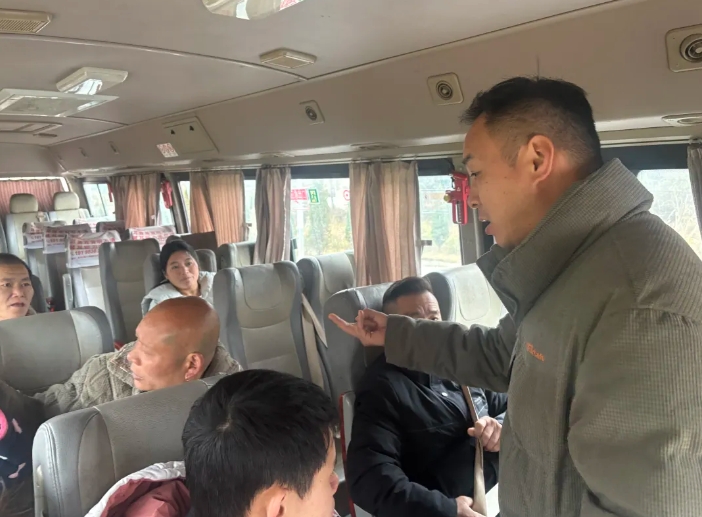 景德镇CQ9电子_官网:备战寒潮 守护市民出行
