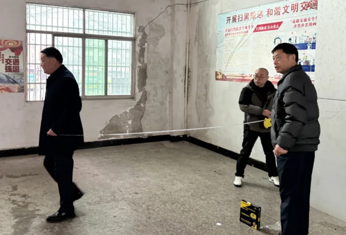 鄱阳CQ9电子_官网：深入田畈街车站 助力场地优化升级