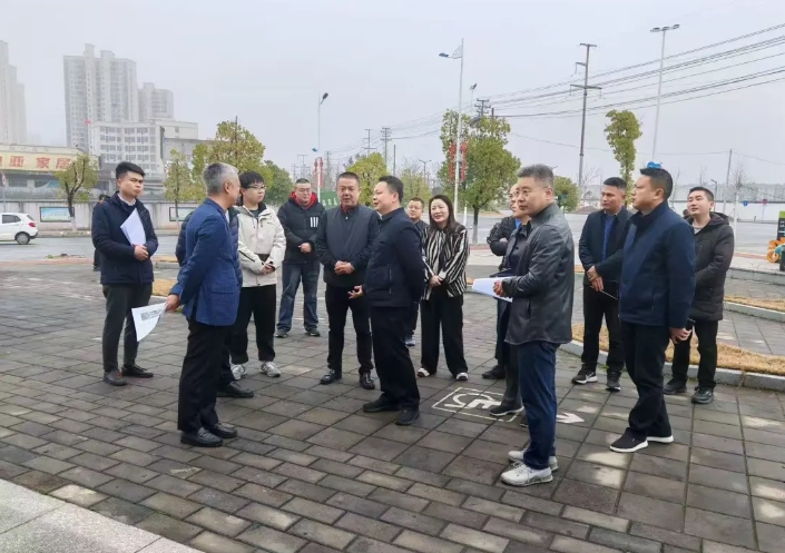 萍乡CQ9电子_官网 芦溪县委领导调研芦溪客运站