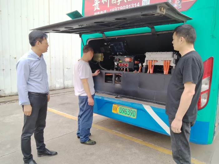 新余公交：开展车辆消防安全及爱车例保专项检查