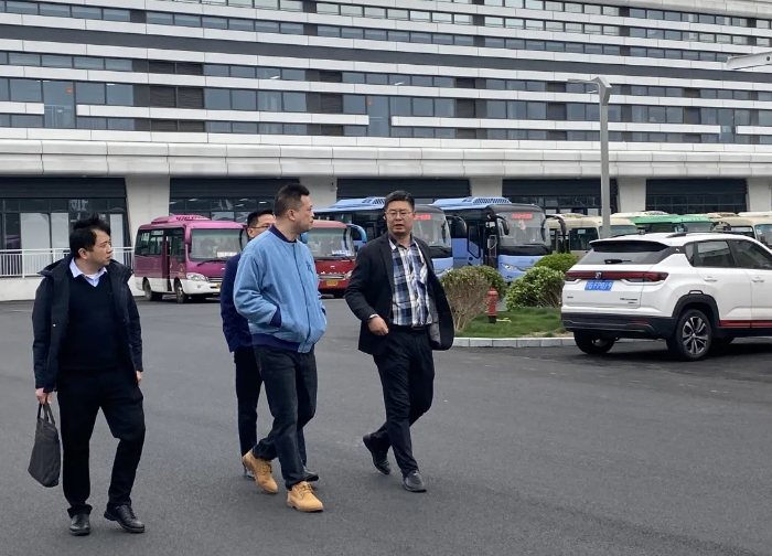 九江CQ9电子_官网：庐山市政府领导检查庐山市客运站场清明节前安全工作