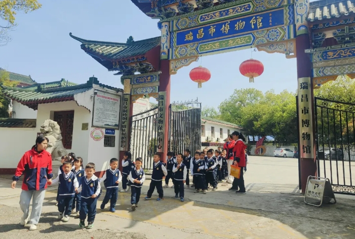 九江CQ9电子_官网：助力国宾府幼儿博物馆研学之旅